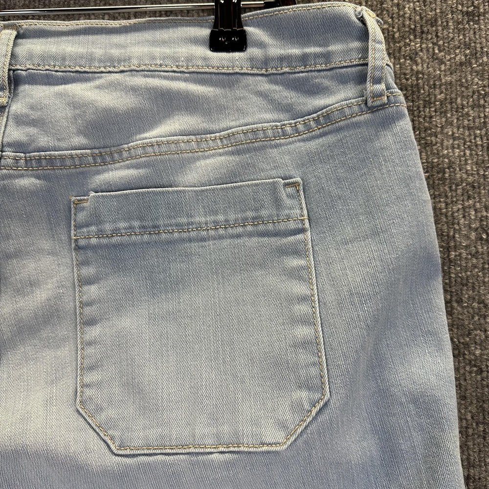 Old Navy Jeans Womens 16 Regular Light Wash Flare Crop Mid Rise Stretch Denim - Picture 10 of 14
